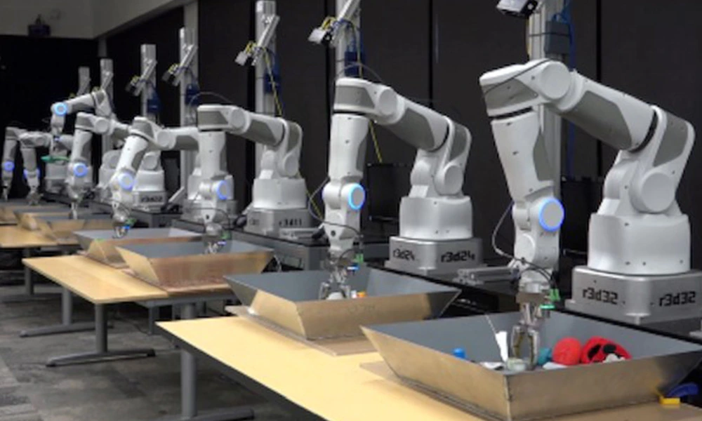 Reinforcement Learning & Robotics